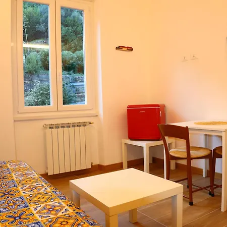 Cadismart Pensjonat La Spezia